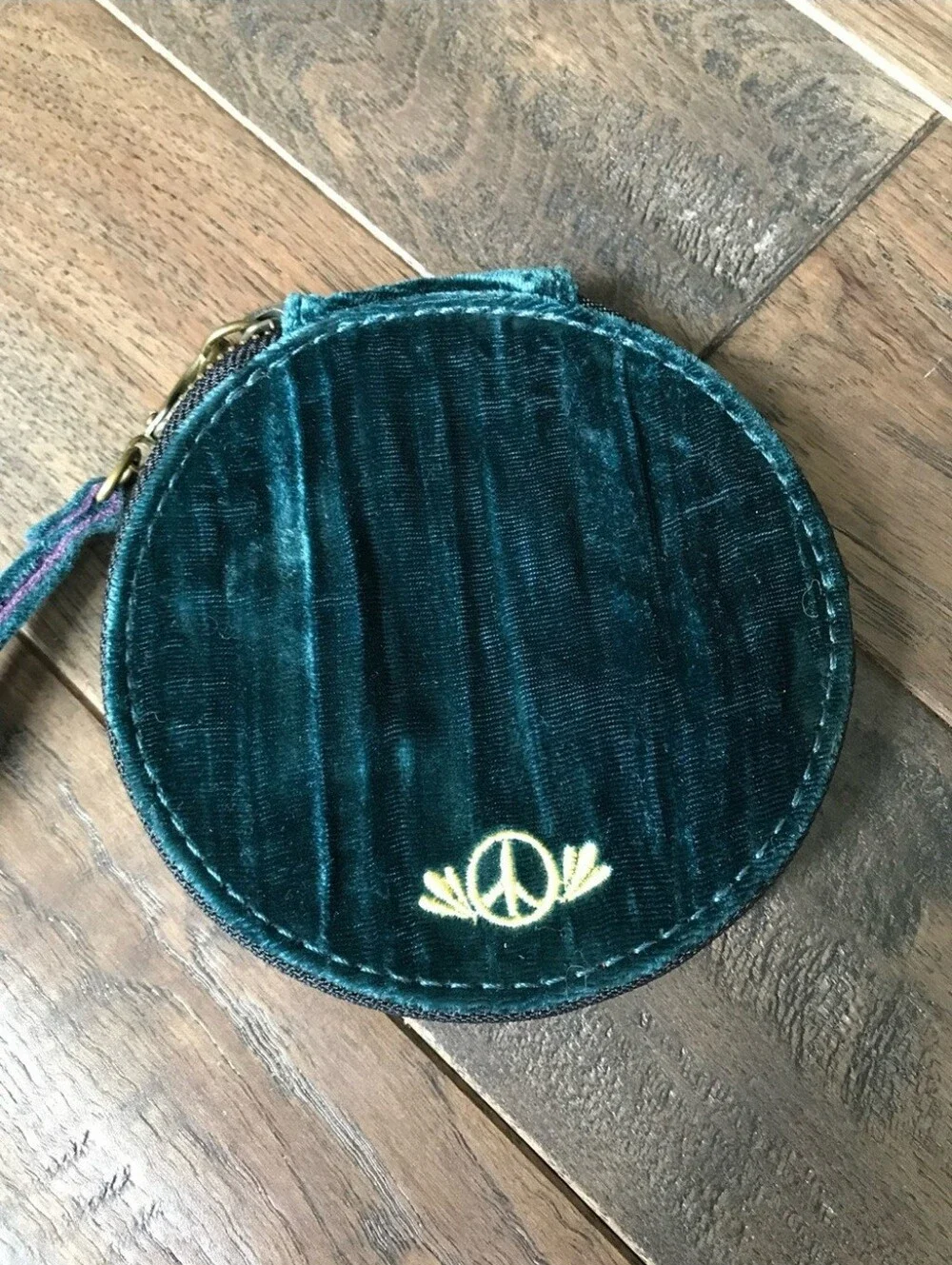 Velvet Round Coin Purse with Purple Peace Emblem - Teal